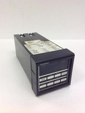 Controlador de temperatura baseado em microprocessador Omega Engineering 2010 FUNCIONANDO comprar usado  Enviando para Brazil