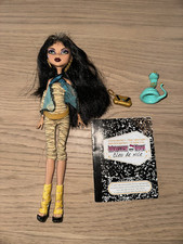 Monster high poupée d'occasion  Fleury-les-Aubrais