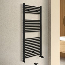 Termoarredo design nero usato Termoarredo design nero usato  San Giuseppe Vesuviano