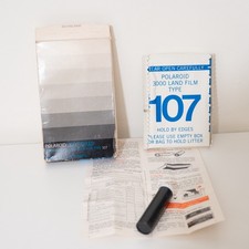 Filme Polaroid Type 107 - Expirado 2/1980 - 3000 velocidades pacote terra preto e branco 8ct comprar usado Filme Polaroid Type 107 - Expirado 2/1980 - 3000 velocidades pacote terra preto e branco 8ct comprar usado  Enviando para Brazil