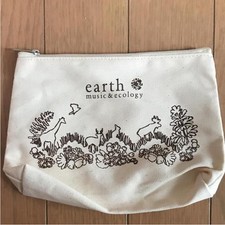 Pouch Earth Music&Ecology Collaboration edição limitada modelo raro muito bom estado comprar usado  Enviando para Brazil