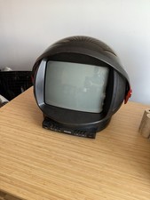 Capacete espacial futurista retrô anos 80 Philips Discoverer vermelho e preto televisão CRT comprar usado  Enviando para Brazil