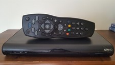 Decoder sky HD con digitale integrato dzs3001 LEGGE TUTTE LE SCHEDE SKY HD comprar usado  Enviando para Brazil
