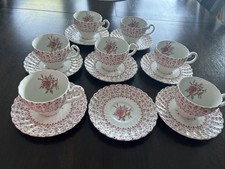 Buquê de rosas Johnson Brothers rosa floral 8 pires 7 xícaras café chá comprar usado Buquê de rosas Johnson Brothers rosa floral 8 pires 7 xícaras café chá comprar usado  Enviando para Brazil