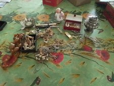 Lot bijoux fantaisie d'occasion  Bessenay