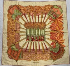 Foulard hermes usati usato  Frattaminore