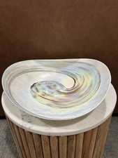 Tigela italiana design redemoinho iridescente marfim caixa e barril Murano comprar usado Tigela italiana design redemoinho iridescente marfim caixa e barril Murano comprar usado  Enviando para Brazil