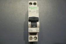 Disjoncteur modulaire 32a d'occasion  Barr