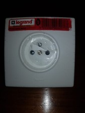 Prise legrand serie d'occasion  Le Pecq