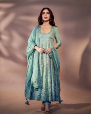 Costume anarkali salwar d'occasion  Expédié en France