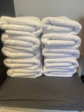 White hands towels for sale  DAGENHAM