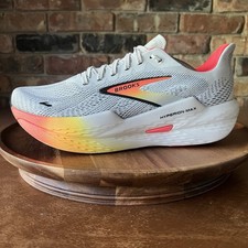 Brooks hyperion max for sale  North Liberty