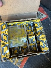 Lot soupapes échappements d'occasion  Macau