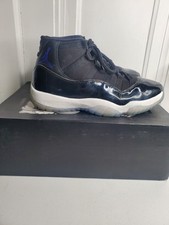 Size 9.5 jordan d'occasion  Expédié en Belgium