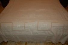 Copriletto bianco ricamo usato  Napoli