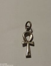 pendentif egyptien d'occasion pendentif egyptien d'occasion  Saint-Just-en-Chaussée