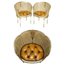 PAR DE POLTRONAS BERGERE antigas restauradas de couro chesterfield cir francês 1880 comprar usado PAR DE POLTRONAS BERGERE antigas restauradas de couro chesterfield cir francês 1880 comprar usado  Enviando para Brazil