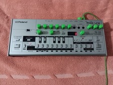 Roland custom toxic d'occasion  Expédié en Belgium