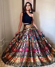 Indian wear lehenga d'occasion  Expédié en Belgium