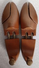 Paire embauchoirs bois d'occasion  Courbevoie