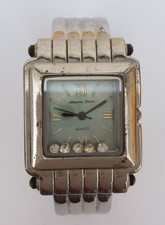 Ancienne montre quartz d'occasion  Wingles