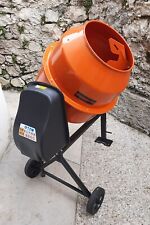 Betoniera elettrica 140 usato  Moggio Udinese