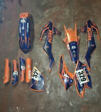 Plastiche ktm 450 usato  Milano