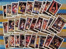 Lote de 30 cartões de basquete 1992-1993 Topps Gold com estrelas quase em perfeito estado+, usado comprar usado Lote de 30 cartões de basquete 1992-1993 Topps Gold com estrelas quase em perfeito estado+, usado comprar usado  Enviando para Brazil