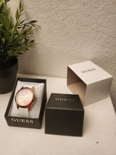 Usado, Relógio analógico feminino Guess esmagamento com pulseira de silicone U1223L3 comprar usado  Enviando para Brazil