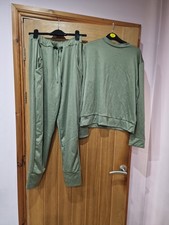 Womens green jogging for sale  WAKEFIELD