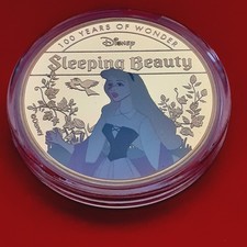 Médaille sleeping beauty d'occasion  Cagnes-sur-Mer