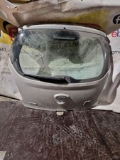 Portellone cofano bagagliaio usato Portellone cofano bagagliaio usato  Monsampolo del Tronto