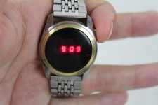 Reloj Pulsera Vintage Texas Instruments Modelo 402 Rojo LED Tono Dorado Funcionando segunda mano  Embacar hacia Mexico
