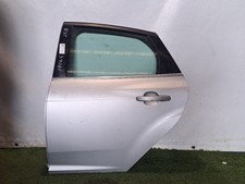 Portiera posteriore sinistra usato  Italia