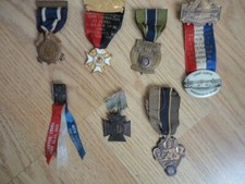MEDALLAS E INSIGNIAS SUV, ETC segunda mano  Embacar hacia Mexico
