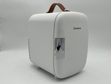 Refrigerador portátil Subcold Pro4 mini geladeira 4L USB & AC, branco, para cuidados com a pele e traver comprar usado  Enviando para Brazil