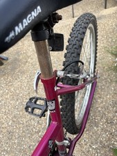 Magna cliff runner for sale  ROMFORD