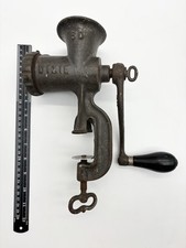 Usado, Moedor de carne vintage Dixie 5D ferro fundido montado em balcão sem 5 acessórios comprar usado  Enviando para Brazil