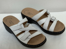 Nwot clarks sandals for sale  Hilliard