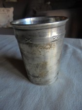 Ancien verre timbale d'occasion Ancien verre timbale d'occasion  Quillan