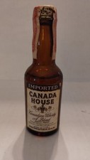 Vintage canada house for sale  Leechburg