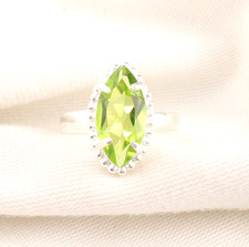 Elegante anel de joias feito à mão de prata esterlina 925 com pedra preciosa peridoto todos os tamanhos comprar usado Elegante anel de joias feito à mão de prata esterlina 925 com pedra preciosa peridoto todos os tamanhos comprar usado  Enviando para Brazil