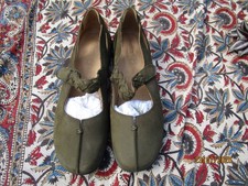 Hotter shake olive for sale  CREDITON