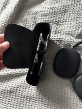 Apple headphones max for sale  Glen Rock