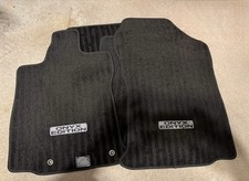 Tapetes de assoalho de fábrica Subaru Outback Onyx Edition 2024 fabricante de equipamento original como novos! comprar usado  Enviando para Brazil