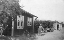 Cartão postal 1919 Hemet California Brown Ranch House people RPPC 25-1957 comprar usado  Enviando para Brazil
