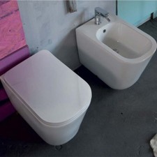 Sanitari filo muro usato Sanitari filo muro usato  Manduria