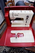 Bernina 830 sewing d'occasion  Blotzheim