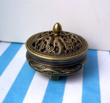 Dolls house dish for sale  THORNTON-CLEVELEYS