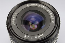 Nikon 28mm grandangolare usato  Valvestino